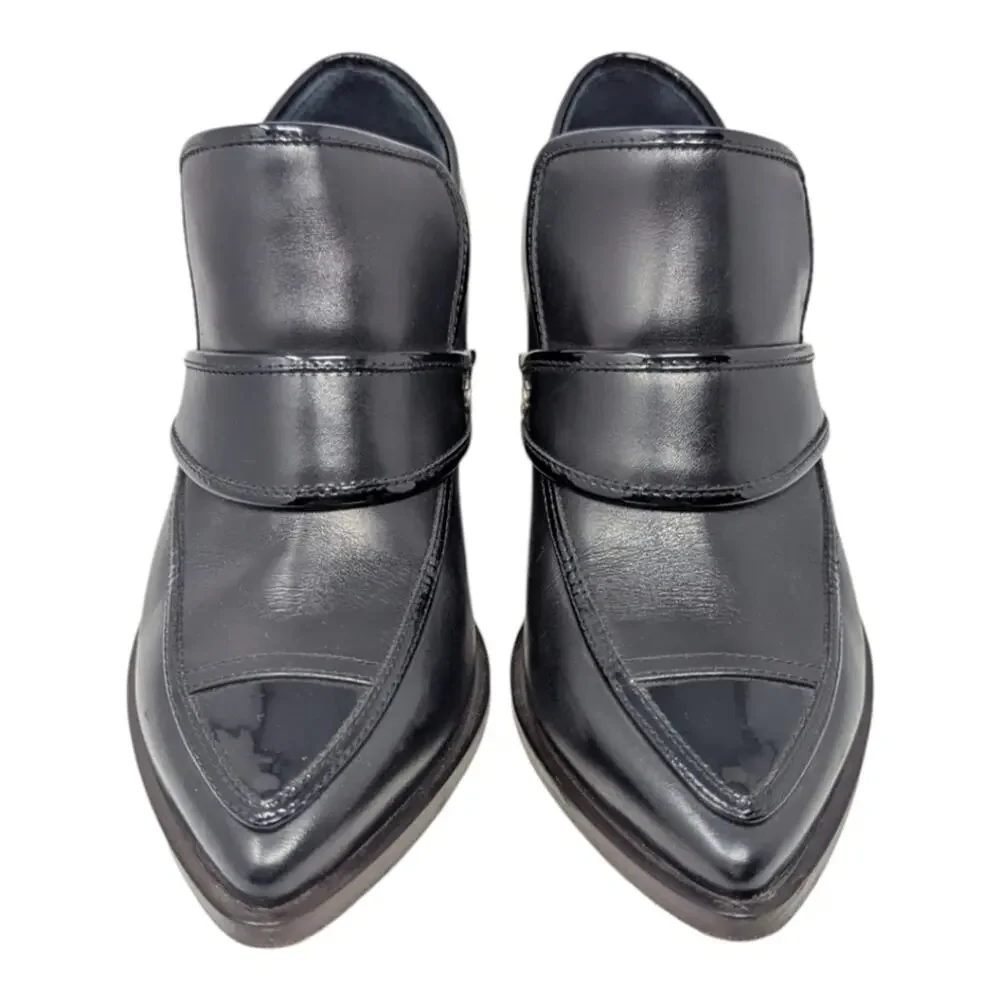 Chanel Loafer CC Logo Captoe Pointed Toe Leather Chunky Heel 36C | 5.5